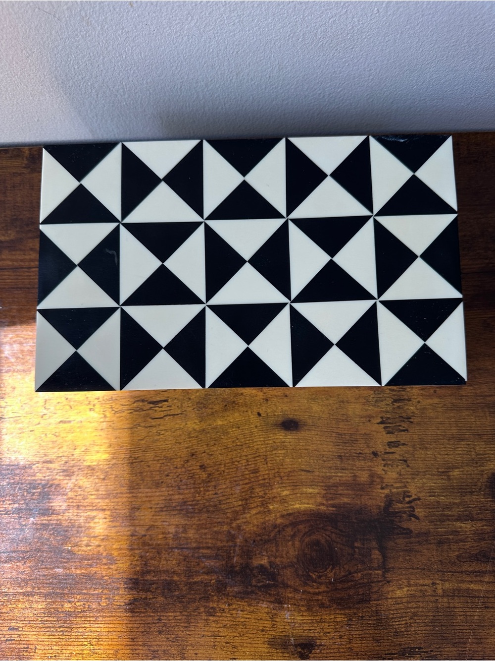 Handicrafts Home Black White Triangle Decorative Storage Box Inlay keepsakes - Picture 3 of 10